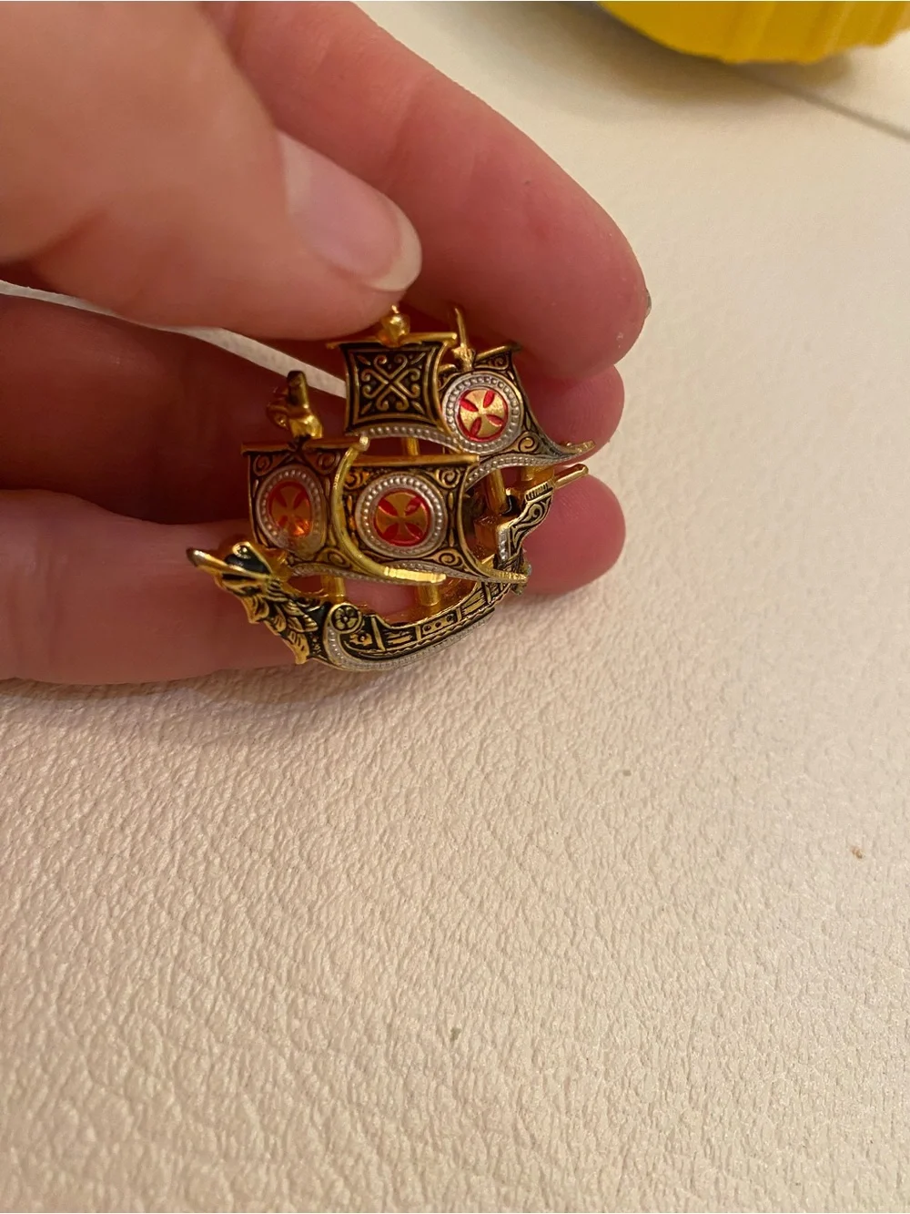 Vintage Collectible Damascene Spanish Galleon Gold Brooch w Red Enamel Accents